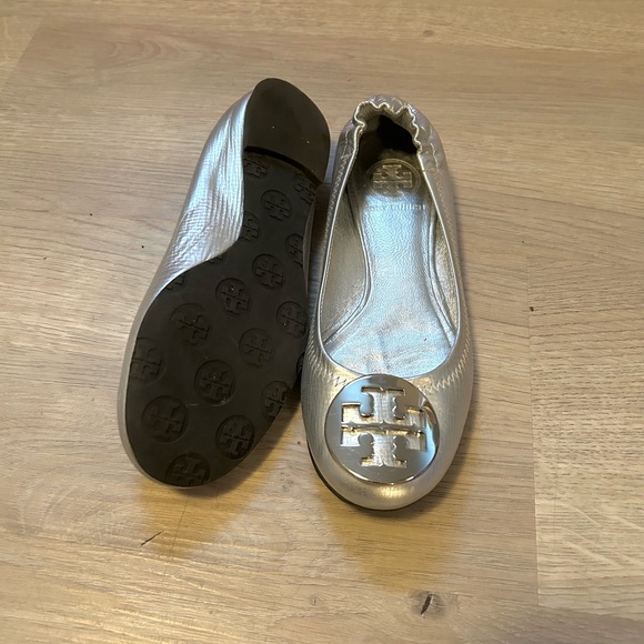 Tory Burch Flats Shoes - Picture 8 of 10